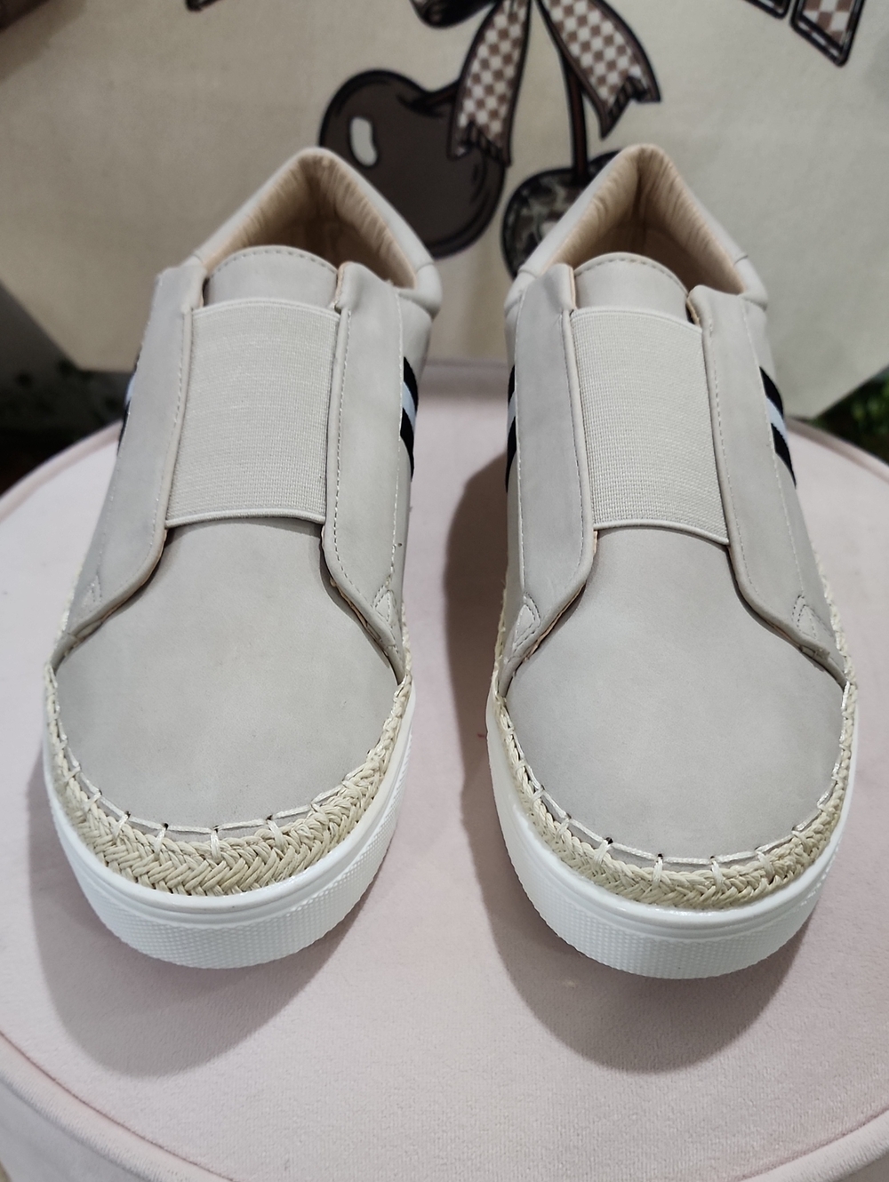 Men's Slip-On Casual Sneakers in Light Beige